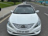 Hyundai Sonata-8