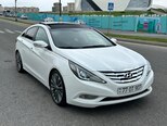 Hyundai Sonata-10