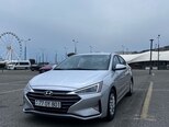 Hyundai Elantra-1