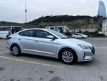 Hyundai Elantra-5