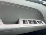 Hyundai Elantra-9