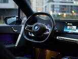 BMW iX-11
