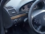 Mercedes E 270-4