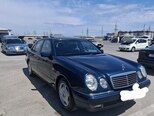 Mercedes E 240-4