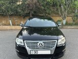 Volkswagen Passat-1