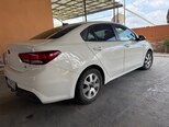 Kia Rio-6
