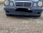 Mercedes E 300-1
