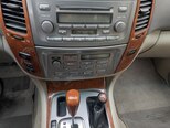 Toyota Land Cruiser-7