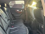 Infiniti QX70-13