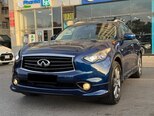 Infiniti QX70-2