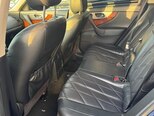 Infiniti QX70-12