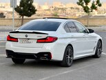 BMW 530e-14