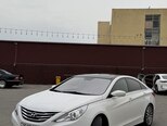 Hyundai Sonata-16