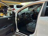 Kia Sportage-13