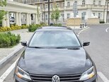Volkswagen Jetta-2