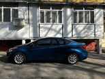 Hyundai Elantra-7