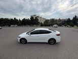 Hyundai Elantra-7
