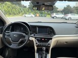 Hyundai Elantra-15