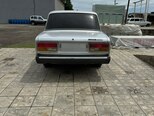 LADA (VAZ) 2107-2