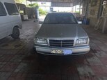 Mercedes C 200-1