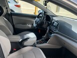 Hyundai Elantra-9