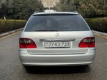Mercedes E 220-9