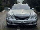 Mercedes E 220-1