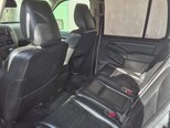 Ford Explorer-8