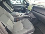Land Rover Defender-7