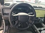 Land Rover Defender-8