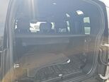 Land Rover Defender-11