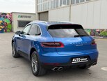 Porsche Macan S-6