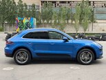 Porsche Macan S-7