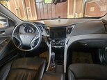 Hyundai Sonata-5