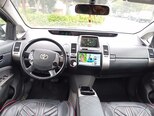 Toyota Prius-7