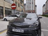 Kia K5-4
