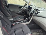 Hyundai Elantra-4