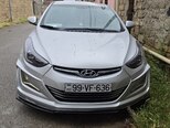 Hyundai Elantra-1