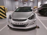 Hyundai Elantra-19