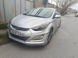 Hyundai Elantra-16
