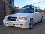 Mercedes C 200-11