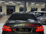 Mercedes E 220-4