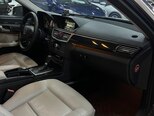 Mercedes E 220-13