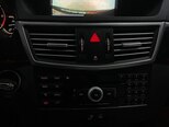 Mercedes E 220-10