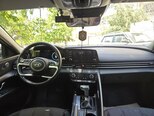 Hyundai Elantra-2