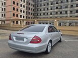 Mercedes E 220-2