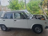 LADA (VAZ) 2107-2