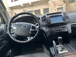 Toyota Land Cruiser-5