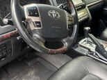 Toyota Land Cruiser-8