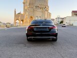 Mercedes E 300 e-4